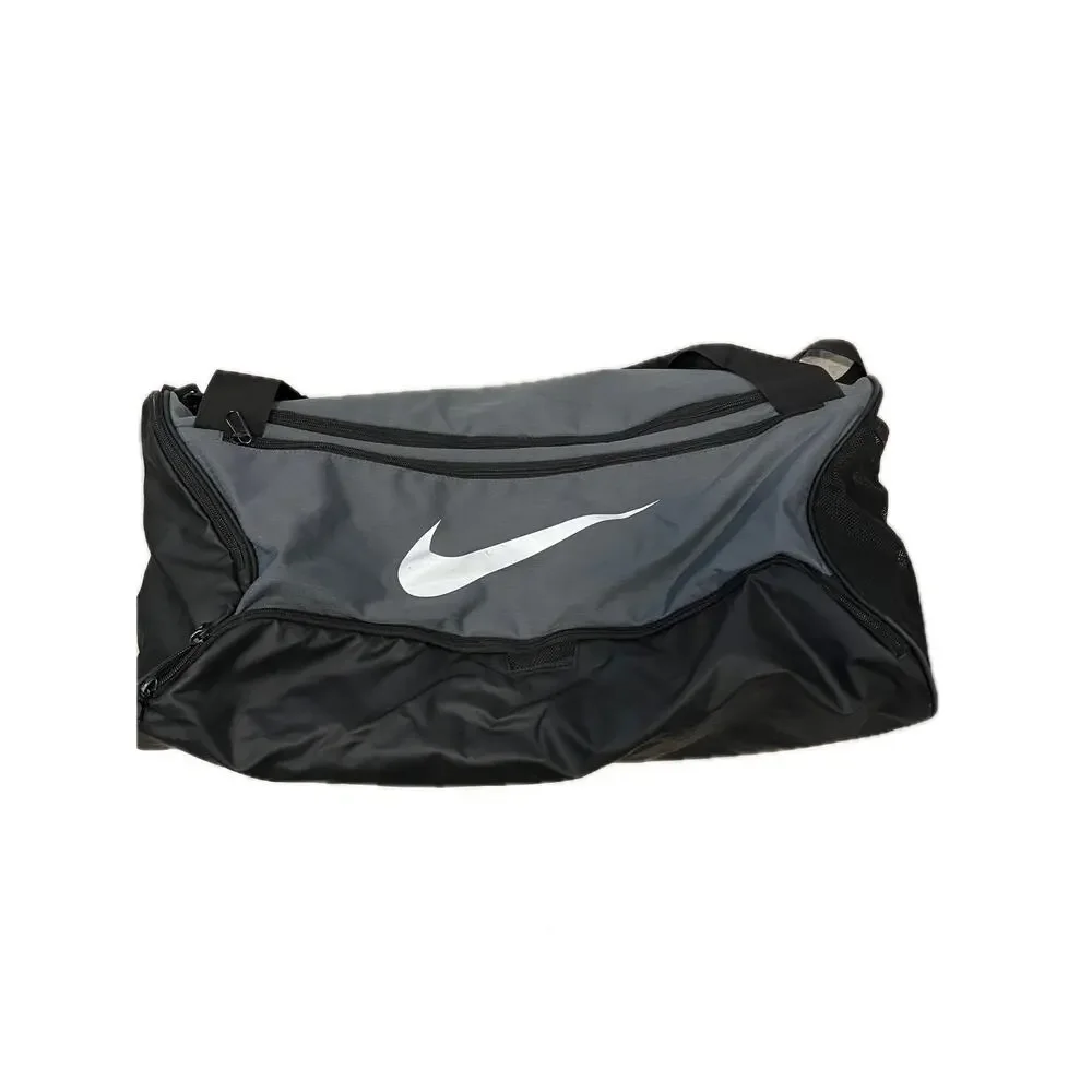 Nike Brasilia 9.5 Gray Black Medium 60L Duffel Gym Bag